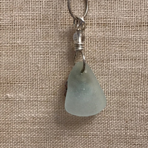 Seaglass & Silver Hibiscus Flower Pendant Necklace - Picture 2 of 4
